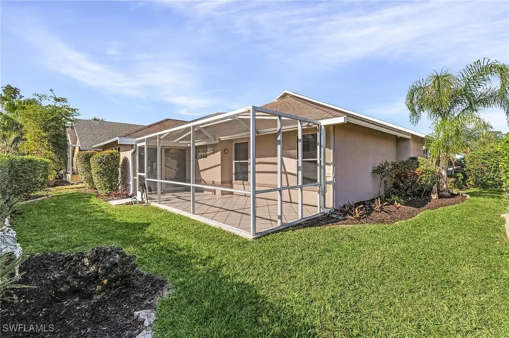 9439 Palm Island Circle North Fort Myers FL 33903