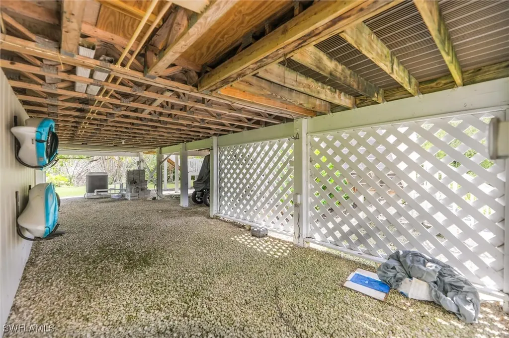 1684 Bunting Lane Sanibel FL 33957