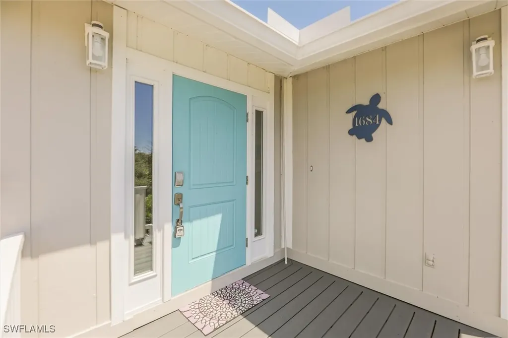 1684 Bunting Lane Sanibel FL 33957