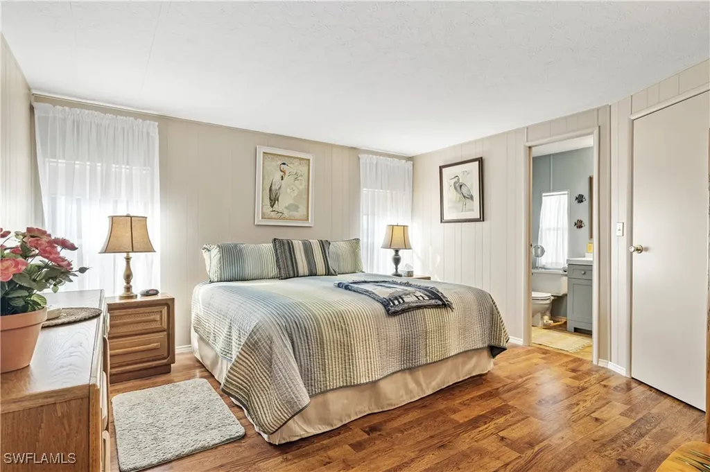 16045 Hibiscus Way North Fort Myers FL 33903