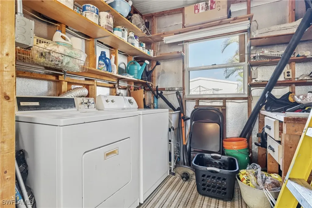 16045 Hibiscus Way North Fort Myers FL 33903