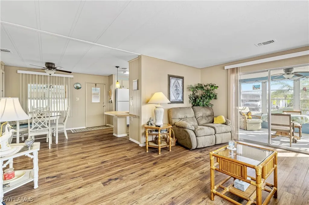 16045 Hibiscus Way North Fort Myers FL 33903