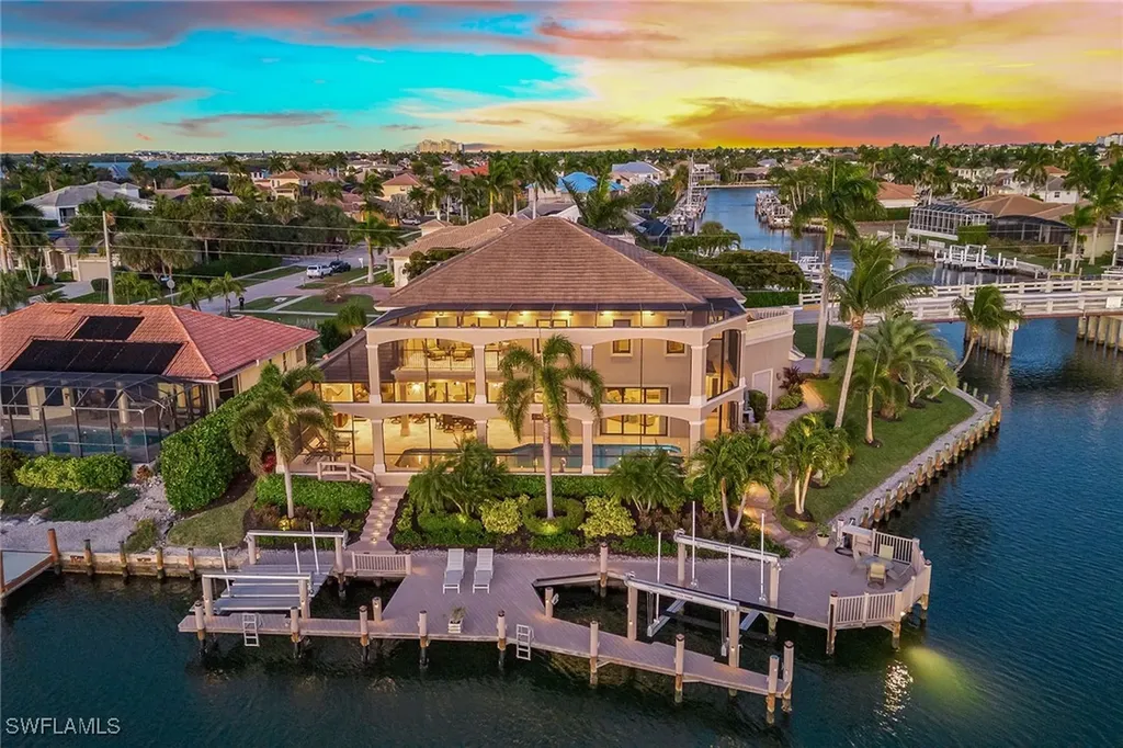 660 Kendall Drive Marco Island FL 34145