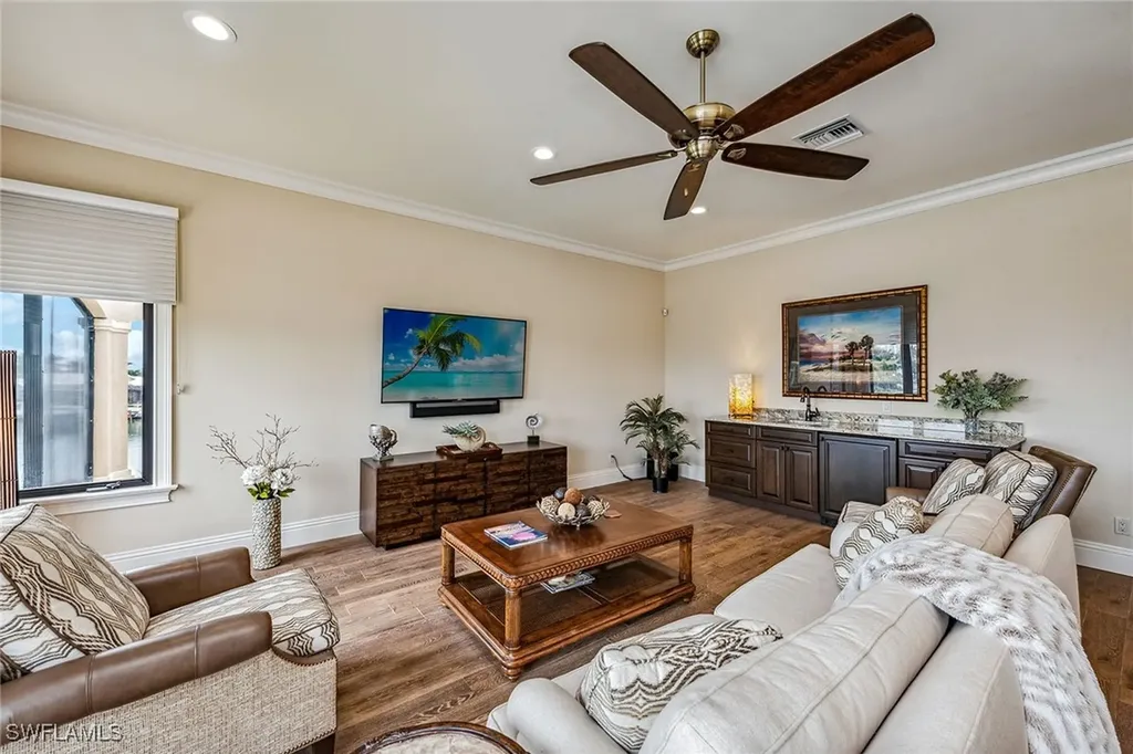 660 Kendall Drive Marco Island FL 34145