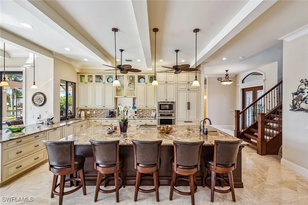 660 Kendall Drive Marco Island FL 34145