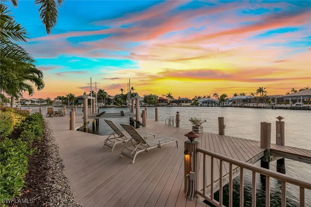 660 Kendall Drive Marco Island FL 34145