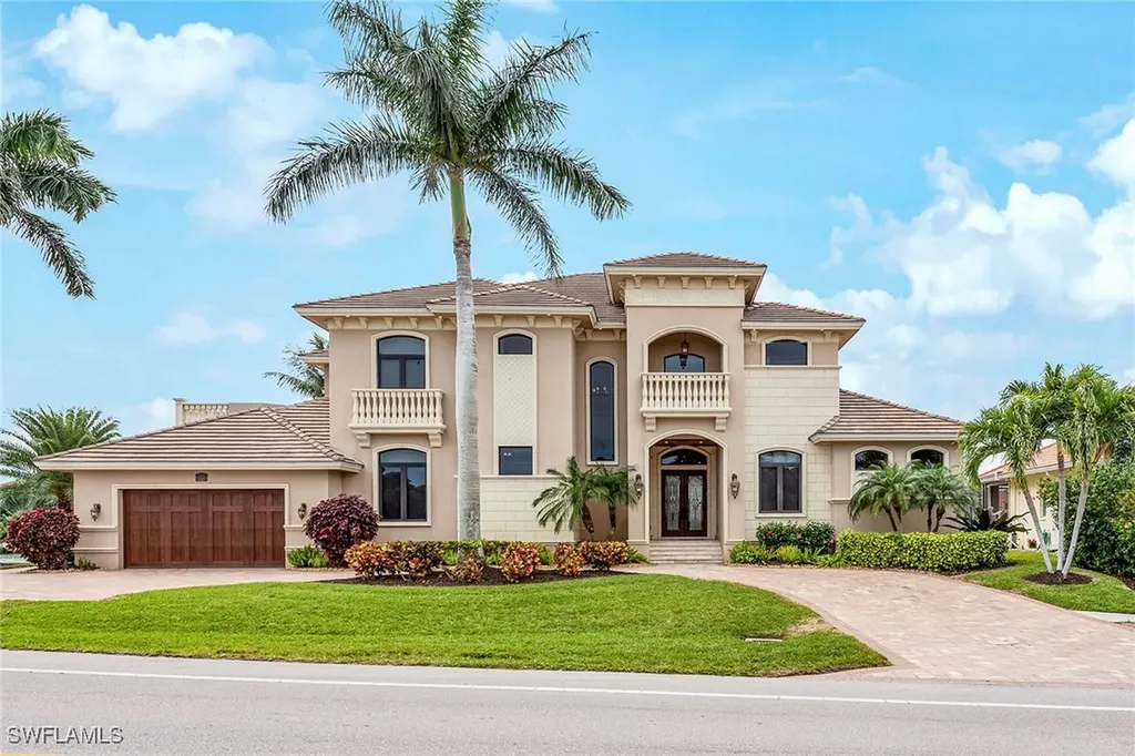 660 Kendall Drive Marco Island FL 34145