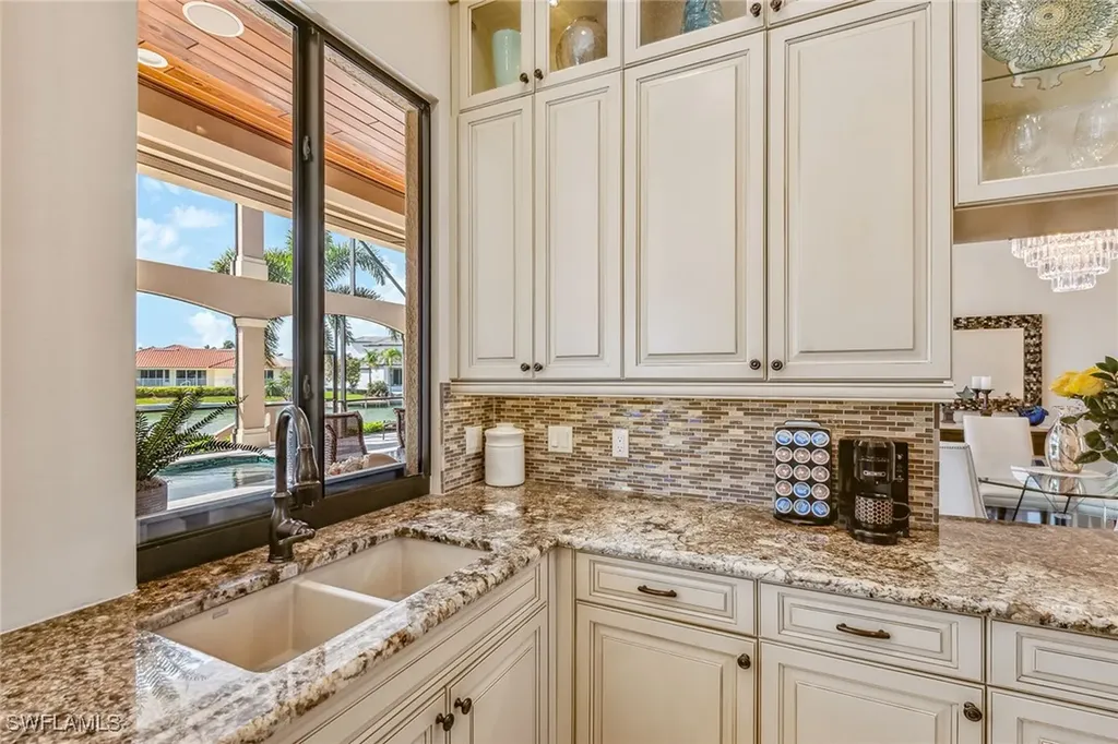 660 Kendall Drive Marco Island FL 34145