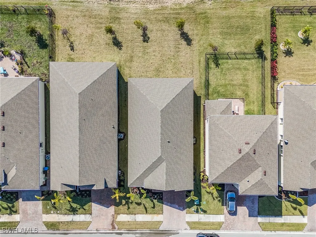 288 Spring Hill Lake Loop Cape Coral FL 33993