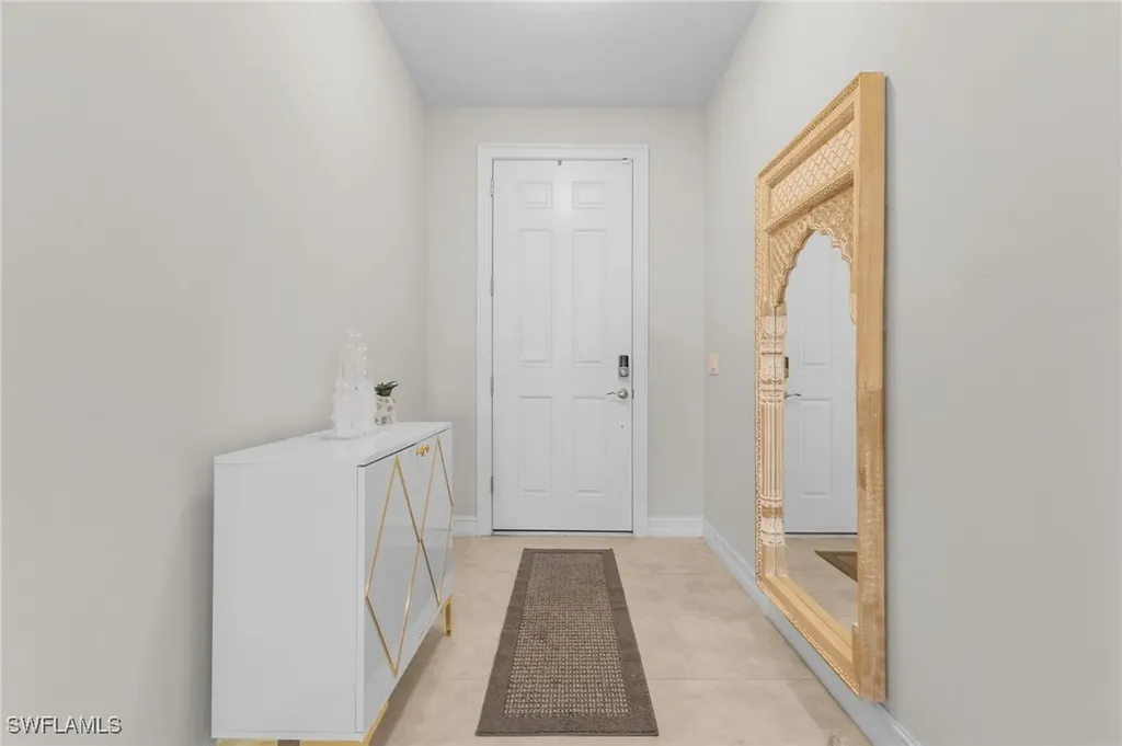 288 Spring Hill Lake Loop Cape Coral FL 33993
