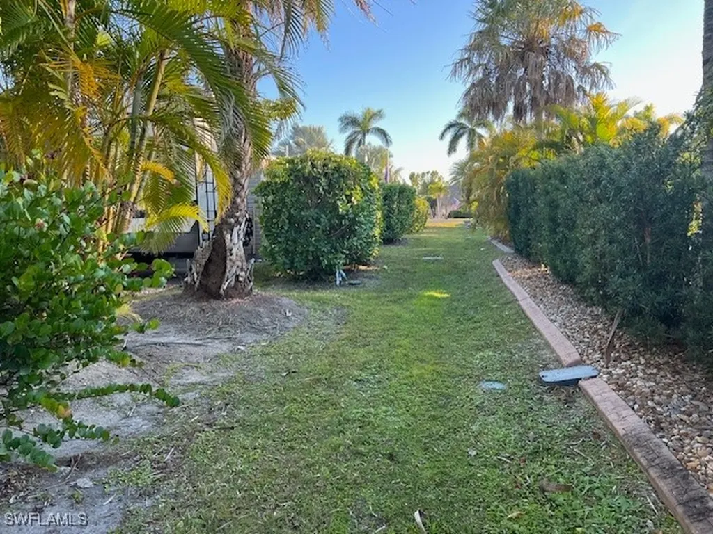 5222 Marsh Mallow Trail Fort Myers FL 33905