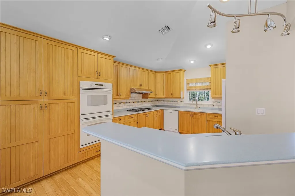 1538 Wilton Lane Sanibel FL 33957