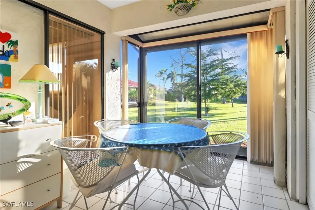 2066 Pine Isle Lane Naples FL 34112