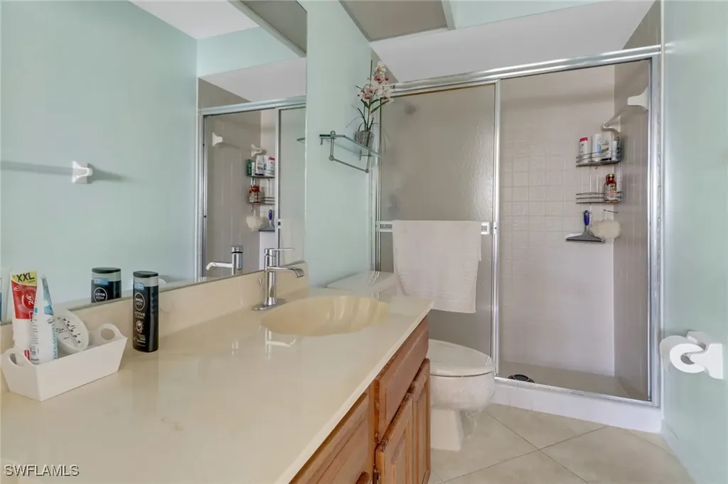 2066 Pine Isle Lane Naples FL 34112
