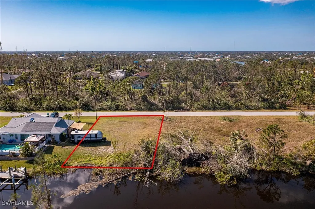 9582 Salt Lake Street Port Charlotte FL 33981