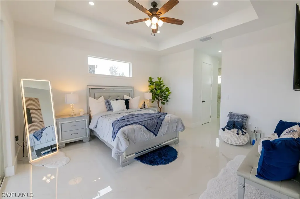1528 SW 15th Avenue Cape Coral FL 33991