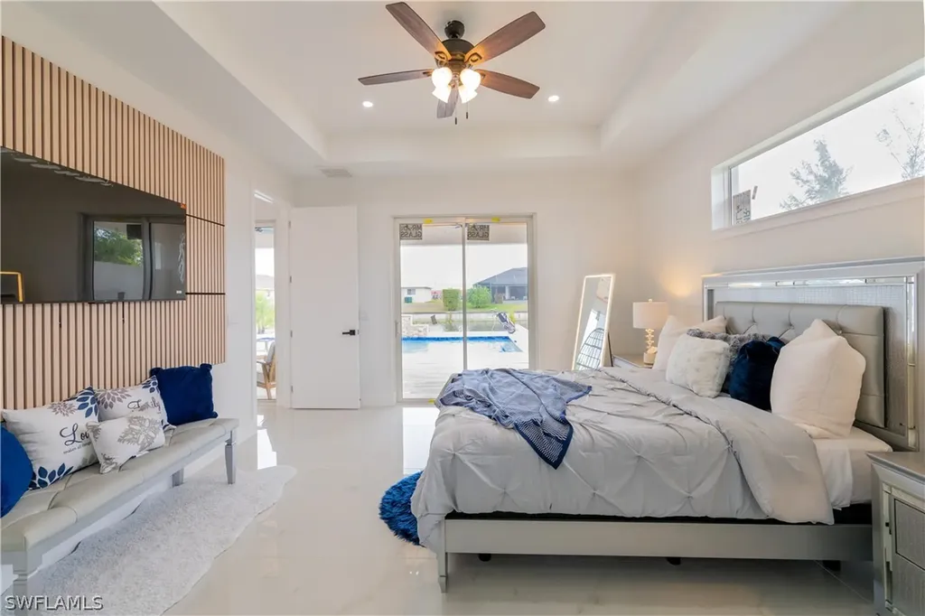 1528 SW 15th Avenue Cape Coral FL 33991
