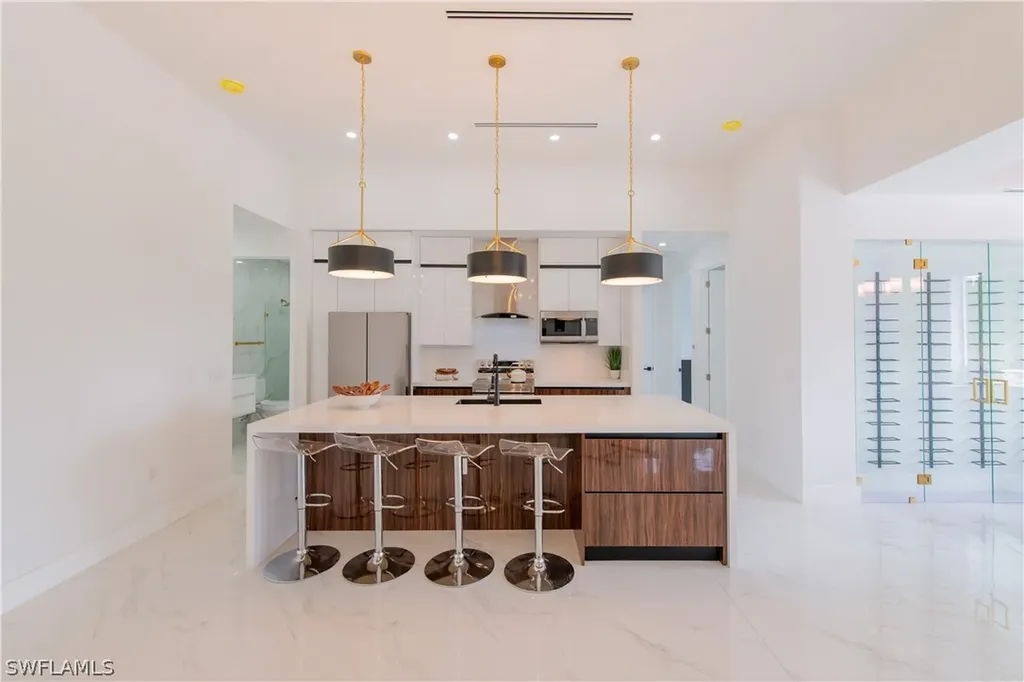 1528 SW 15th Avenue Cape Coral FL 33991