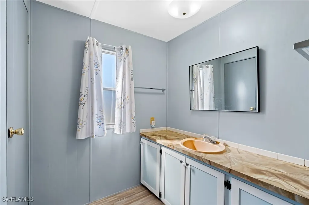 8405 Nault Road North Fort Myers FL 33917