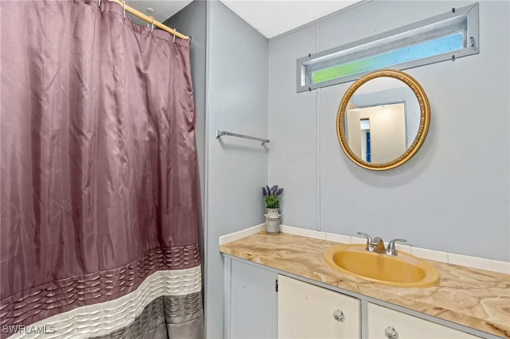 8405 Nault Road North Fort Myers FL 33917