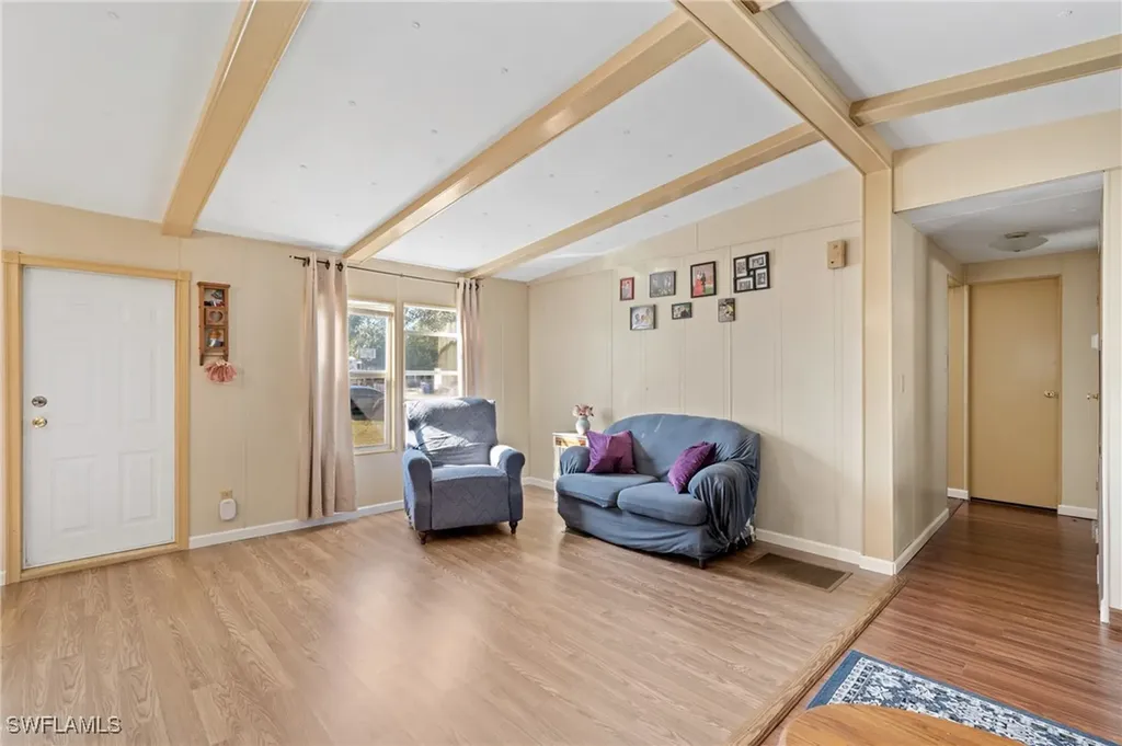 8405 Nault Road North Fort Myers FL 33917