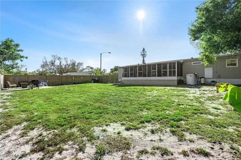 8405 Nault Road North Fort Myers FL 33917