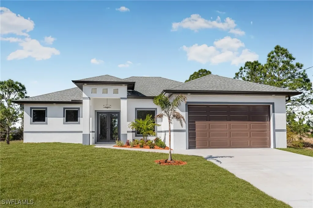 1028 Maxwell Avenue S Lehigh Acres FL 33974