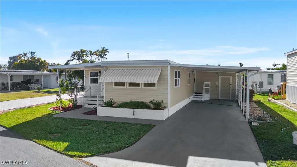 Fort Myers FL, 110 Elise Drive