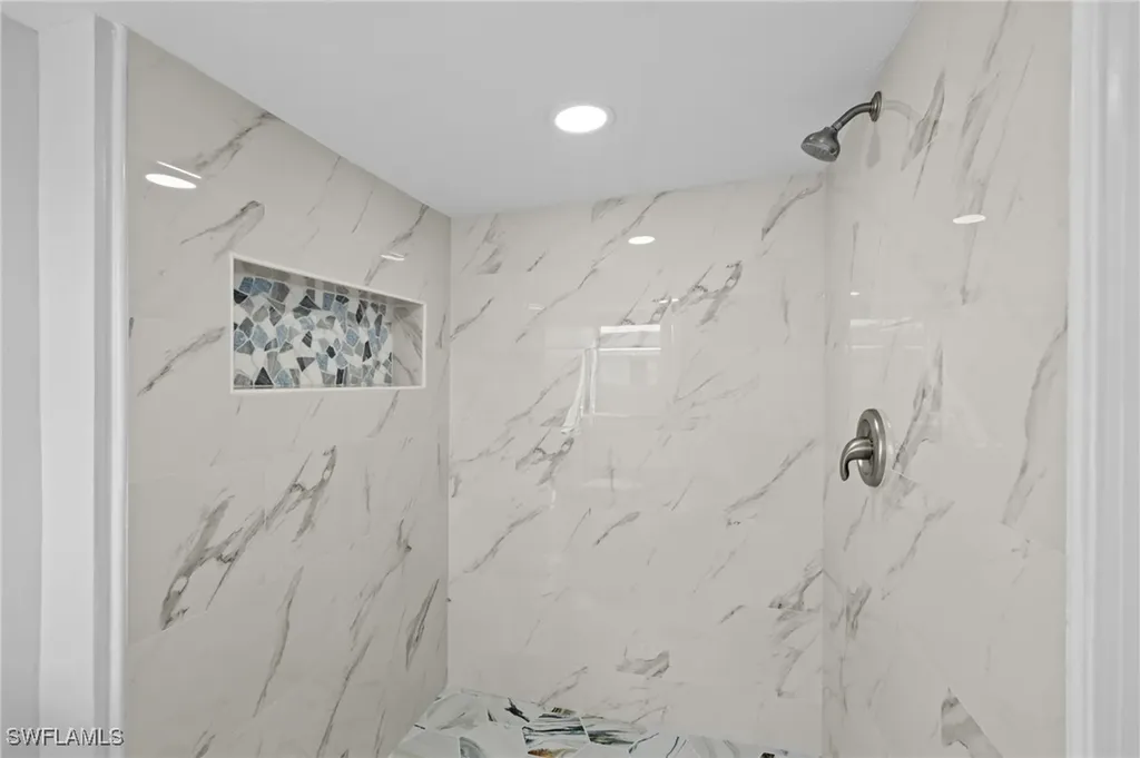 110 Elise Drive Fort Myers FL 33908