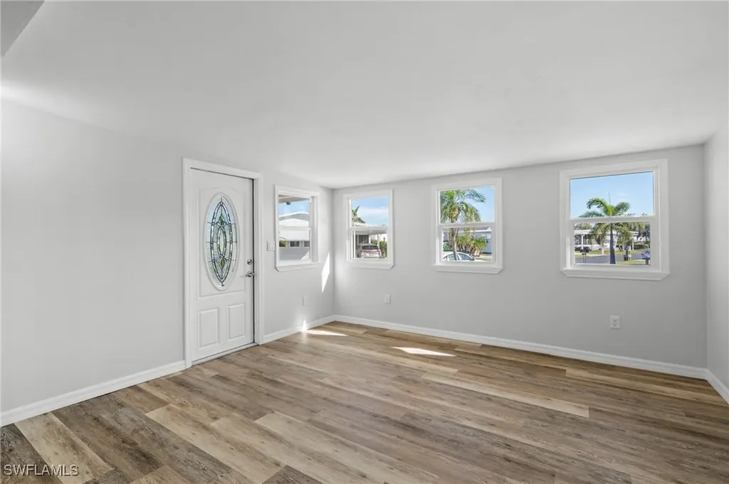110 Elise Drive Fort Myers FL 33908