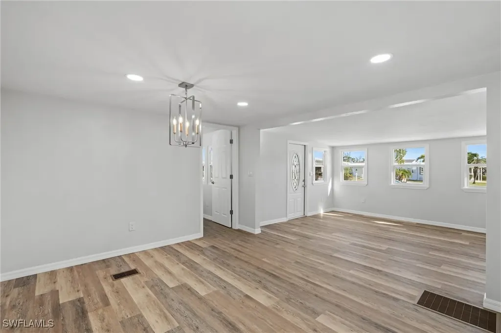 110 Elise Drive Fort Myers FL 33908