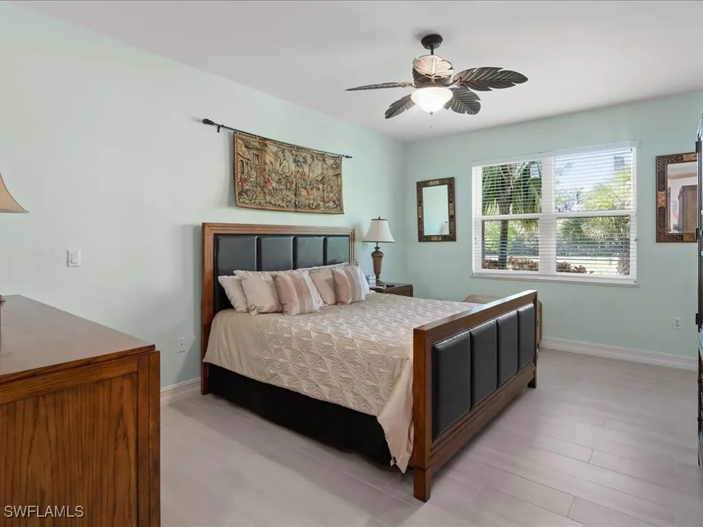 1277 Rialto Way Naples FL 34114