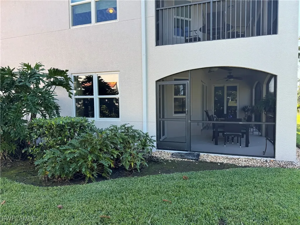 1277 Rialto Way Naples FL 34114