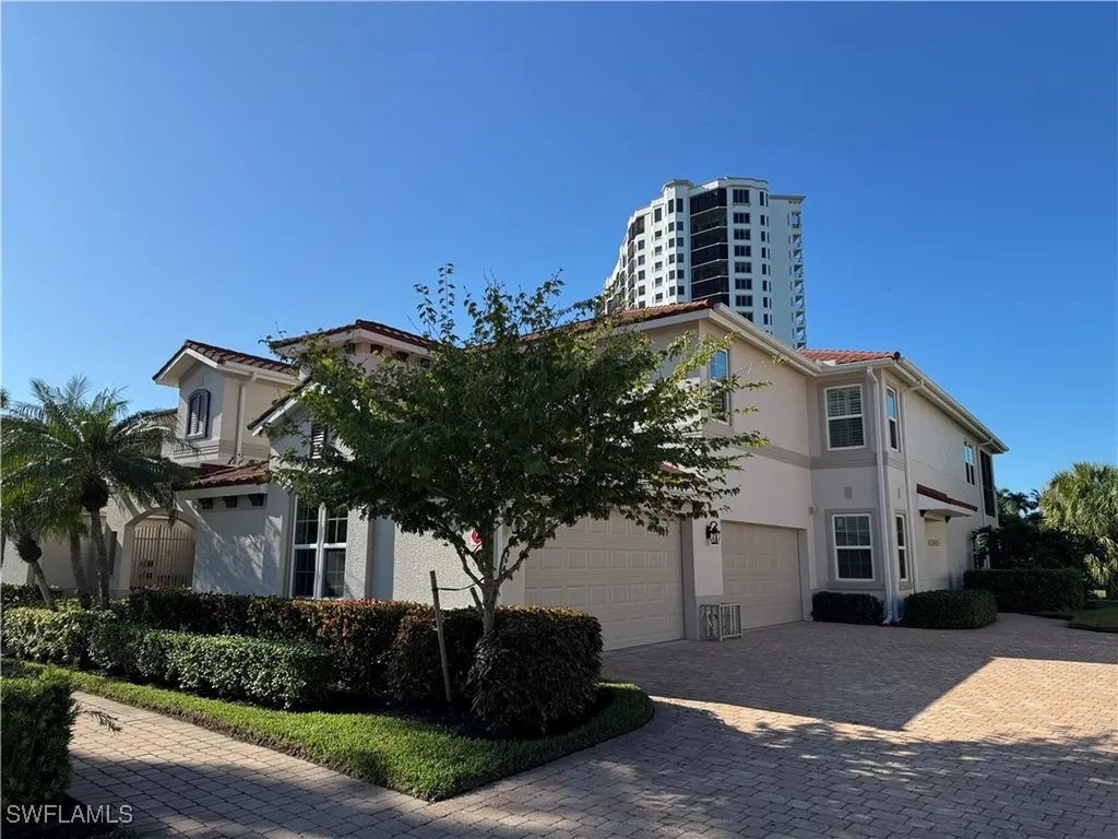 1277 Rialto Way Naples FL 34114
