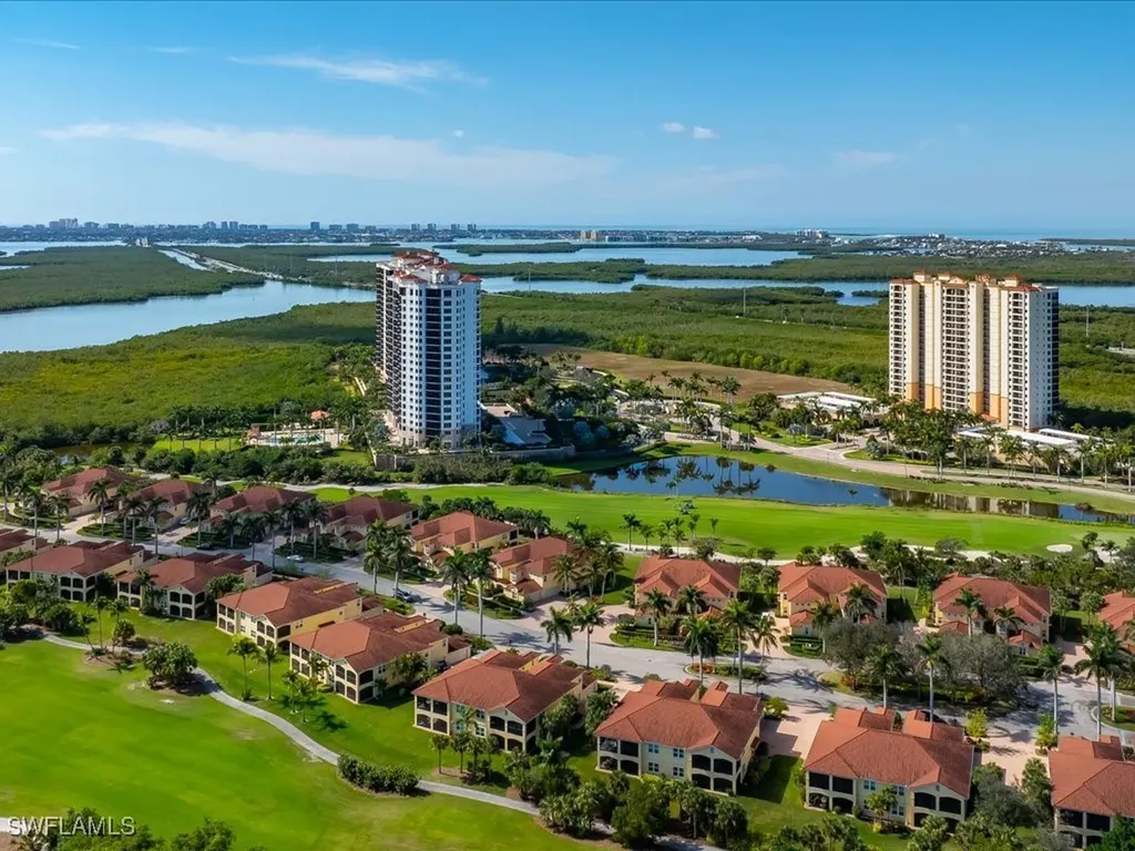 1277 Rialto Way Naples FL 34114