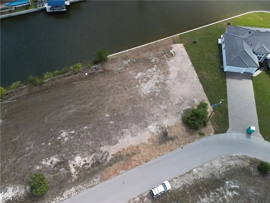 3105 NW 46th Avenue Cape Coral FL 33993