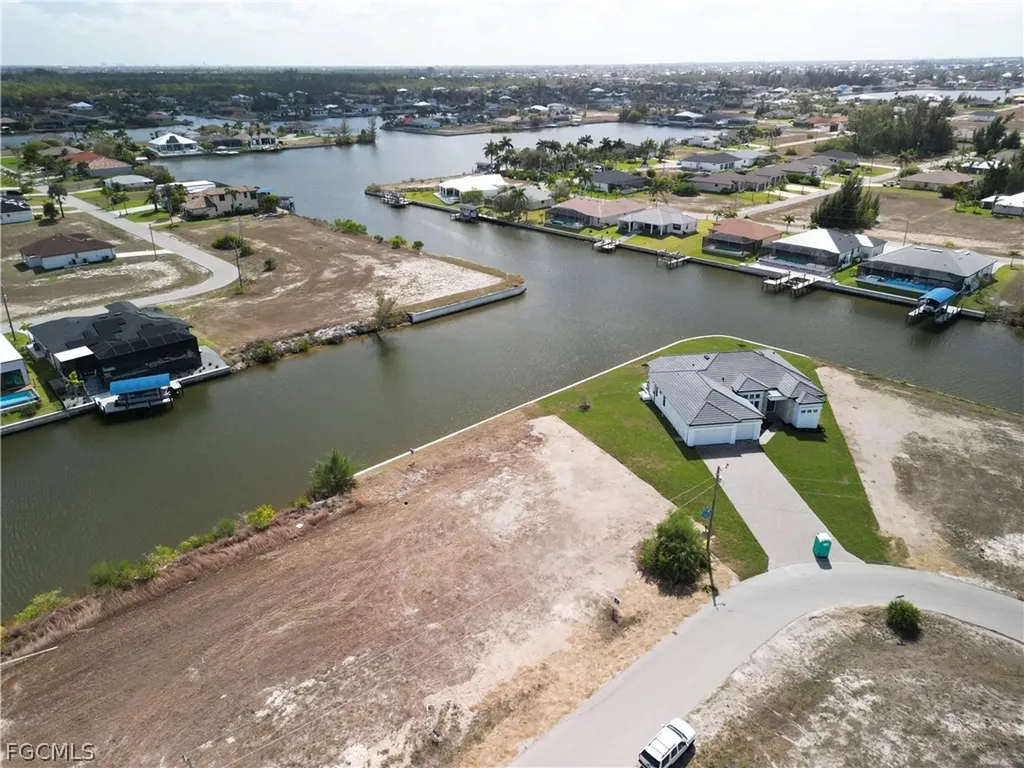 3105 NW 46th Avenue Cape Coral FL 33993