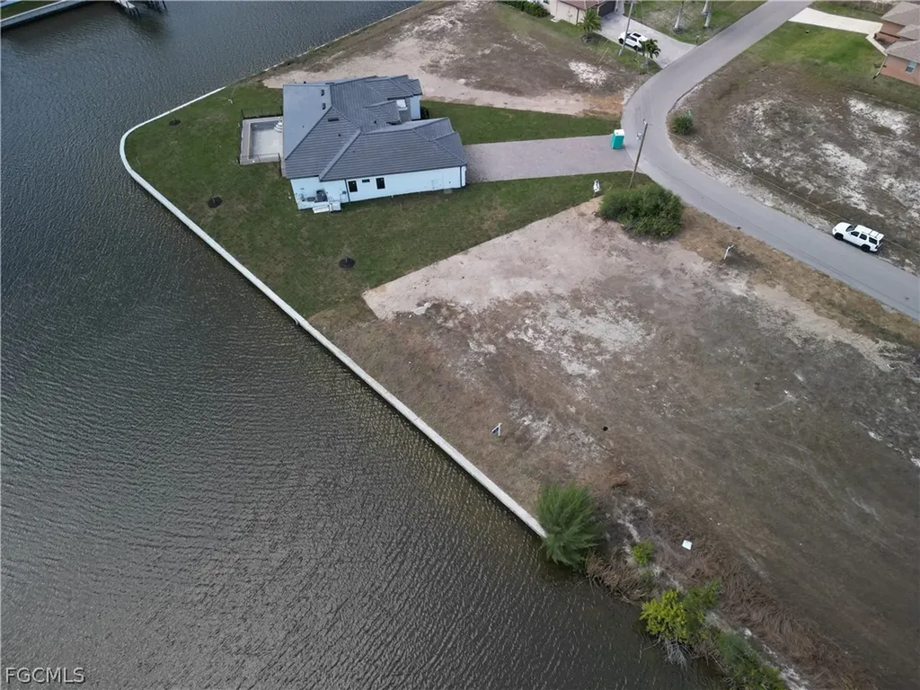 3105 NW 46th Avenue Cape Coral FL 33993