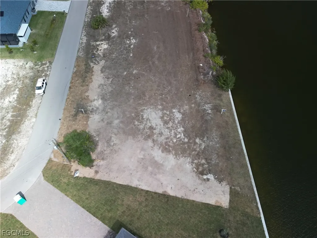 3105 NW 46th Avenue Cape Coral FL 33993