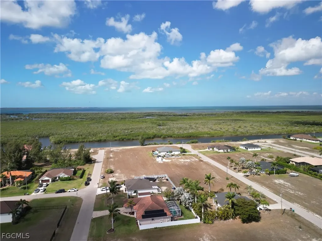 3105 NW 46th Avenue Cape Coral FL 33993