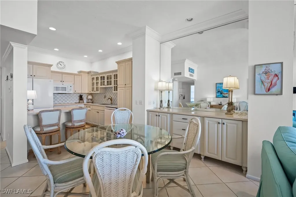 1212 Benjamin Franklin Drive Sarasota FL 34236