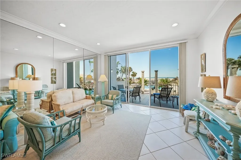 1212 Benjamin Franklin Drive Sarasota FL 34236