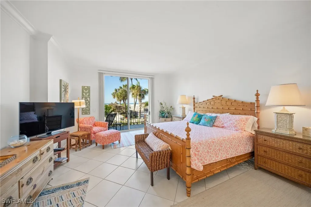 1212 Benjamin Franklin Drive Sarasota FL 34236