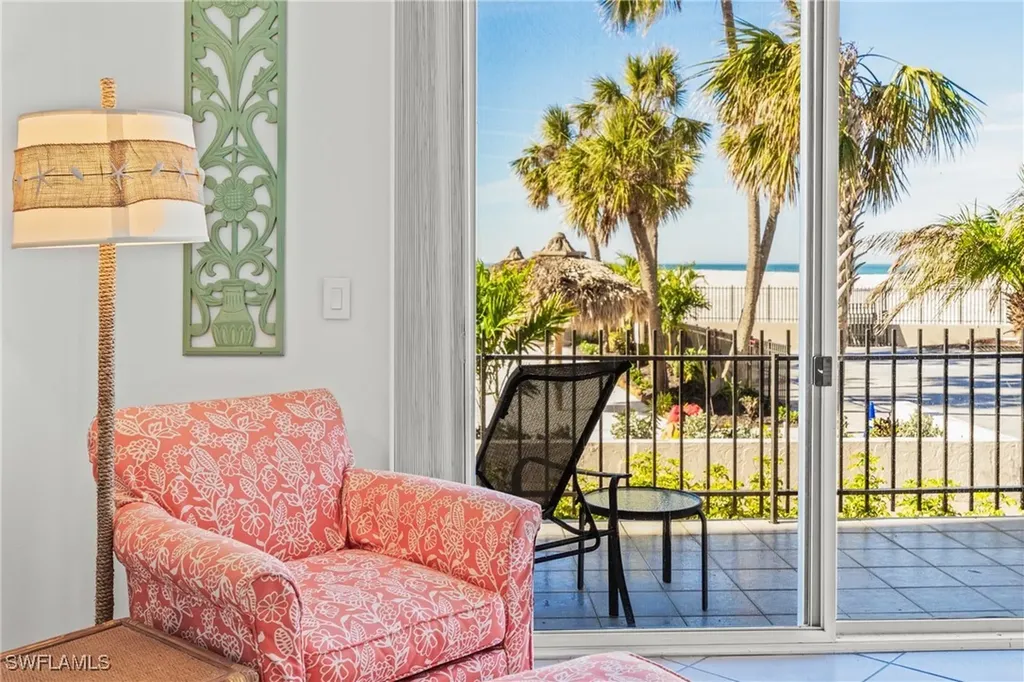 1212 Benjamin Franklin Drive Sarasota FL 34236