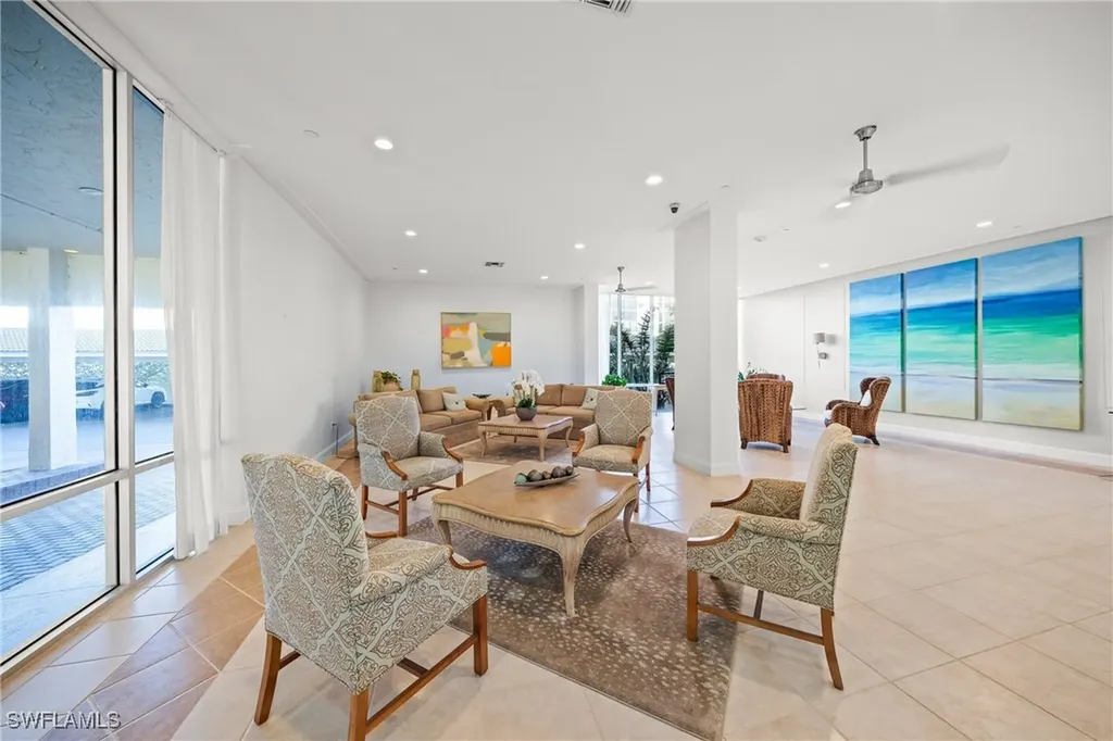 1212 Benjamin Franklin Drive Sarasota FL 34236