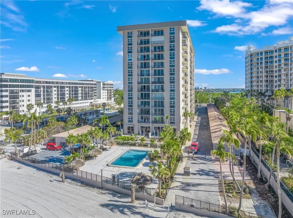 1212 Benjamin Franklin Drive Sarasota FL 34236