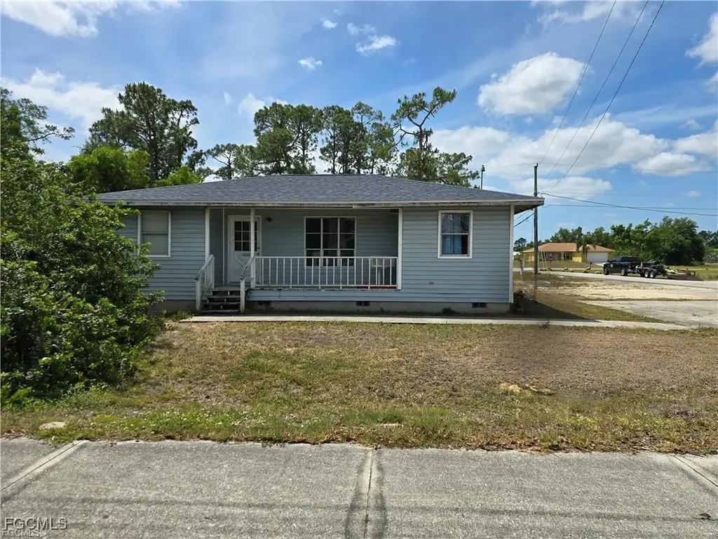 404 Jack Avenue N Lehigh Acres FL 33971