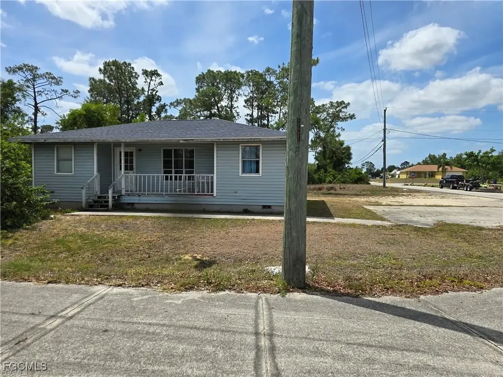 404 Jack Avenue N Lehigh Acres FL 33971