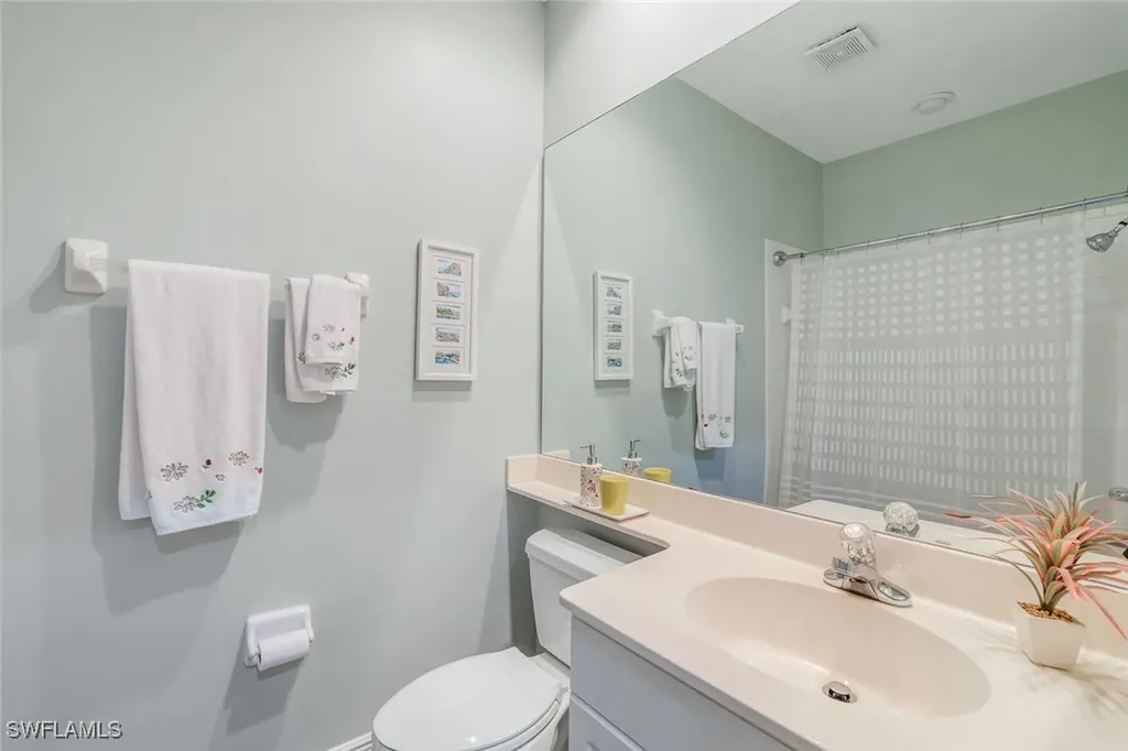 8267 Parkstone Place Naples FL 34120