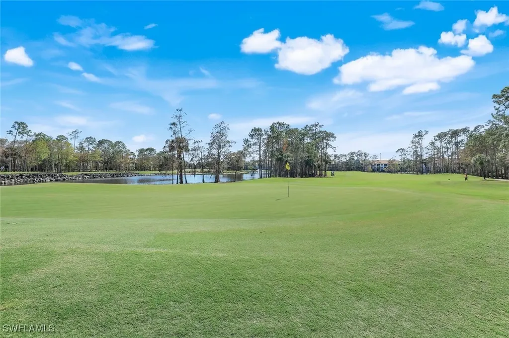 8267 Parkstone Place Naples FL 34120